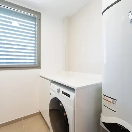 Vivelorural Luxury Gazmira, Wifi - Pool Apartment